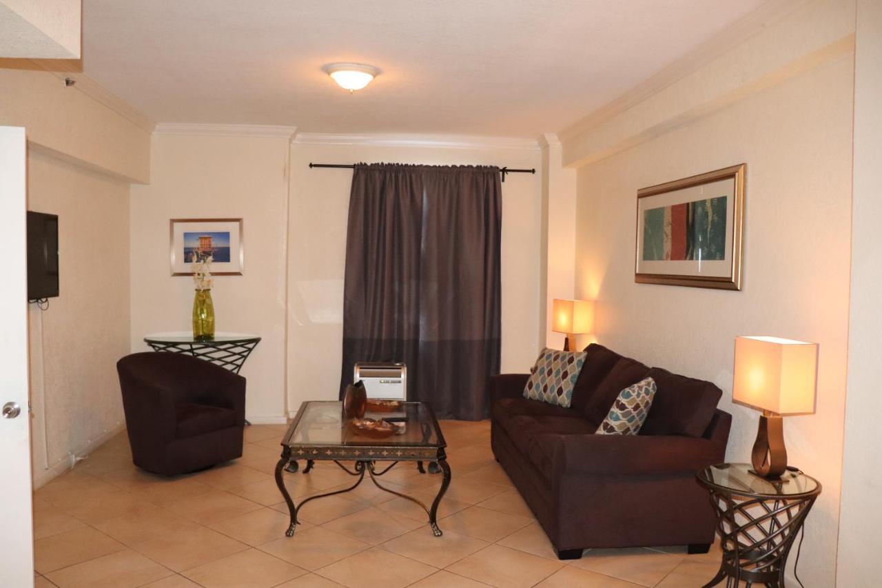 On Hollywood Beach - Affordable Two Bedrooms Sleeps 6 With Two Bathrooms 戴尼亚 外观 照片